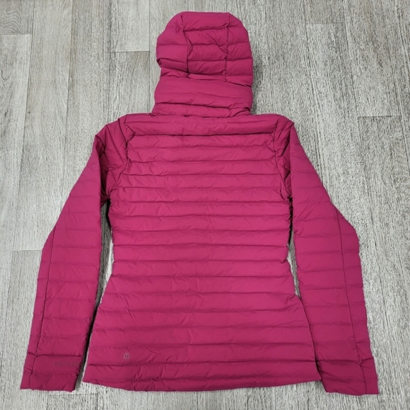 Lululemon Pack It Down  Jacket Pomegranate 4 nwt - Picture 2 of 5